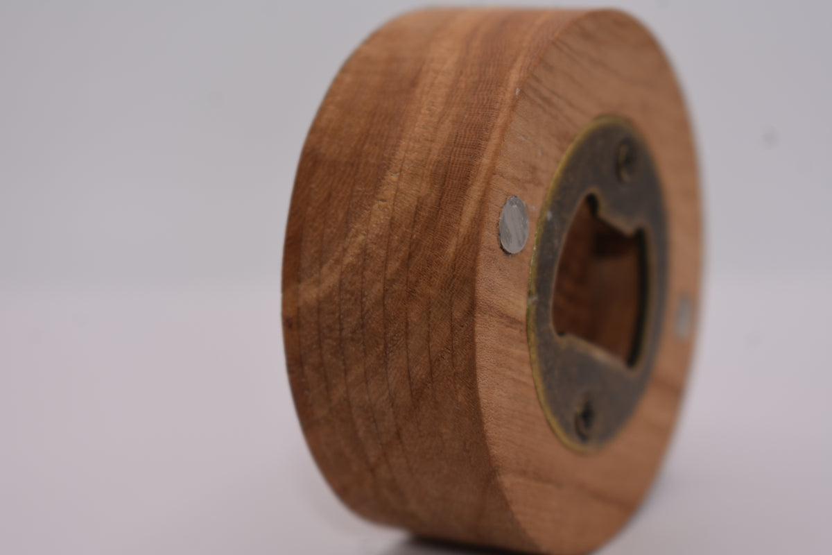 Viking flesopener (rond) in massief iep – Valknut gravure
