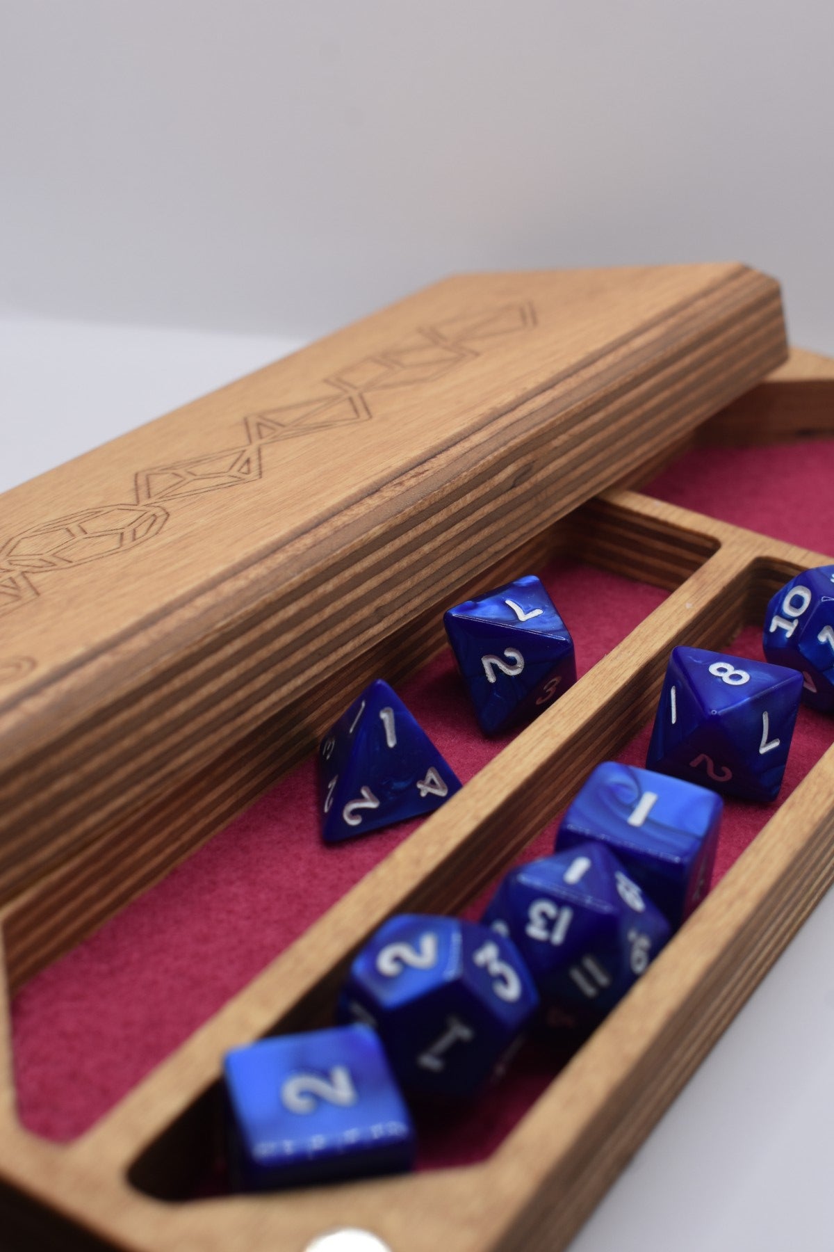 set=3 | finish=olm| felt=rozenkwarts | angle=frontside