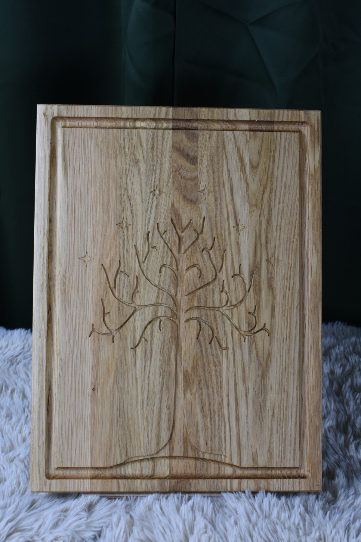 Eiken steakplank met groef - White Tree (fantasy gravure)