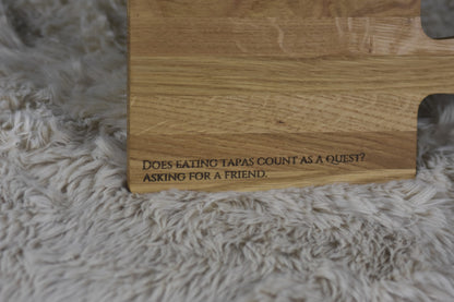 Eiken borrel-/kaasplank 25×13 cm – D&D quotes (gravure)