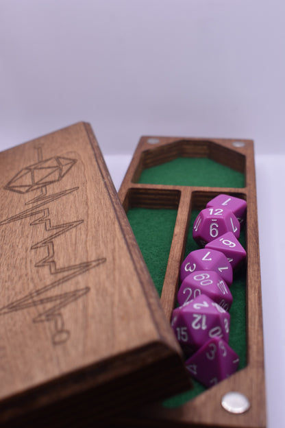 set=3 | finish=walnoot | felt=ranger-groen | angle=front