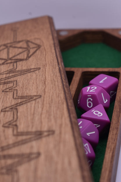 set=3 | finish=walnoot | felt=ranger-groen | angle=detail